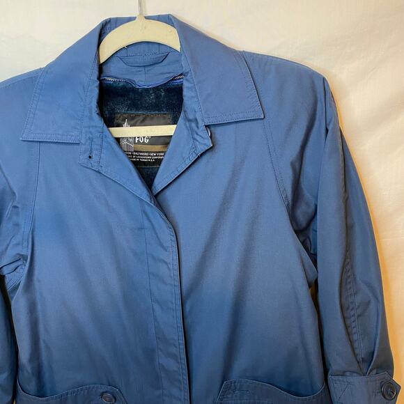 Vintage London Fog| Women’s teal collared long trench coat jacket - Picture 14 of 14